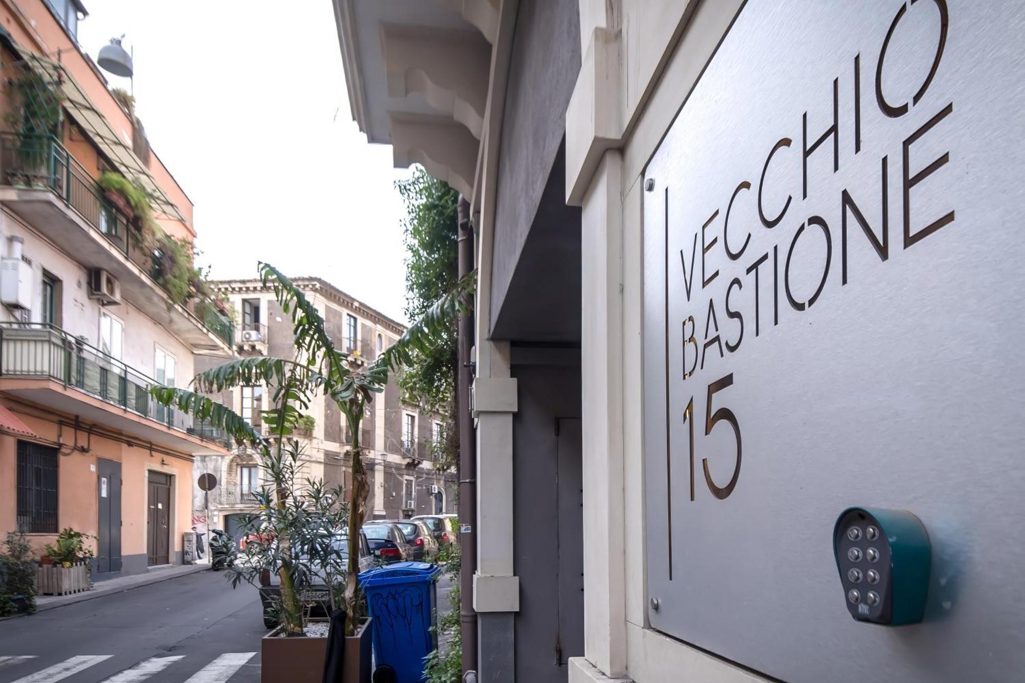 Апартаменты Al Piccolo Bastione Катания Экстерьер фото